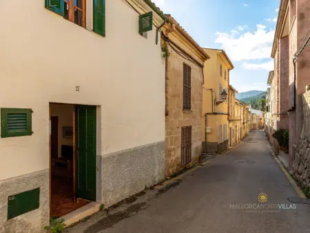 Casa Joana : maison de village à Pollença avec terrasse : photo 1