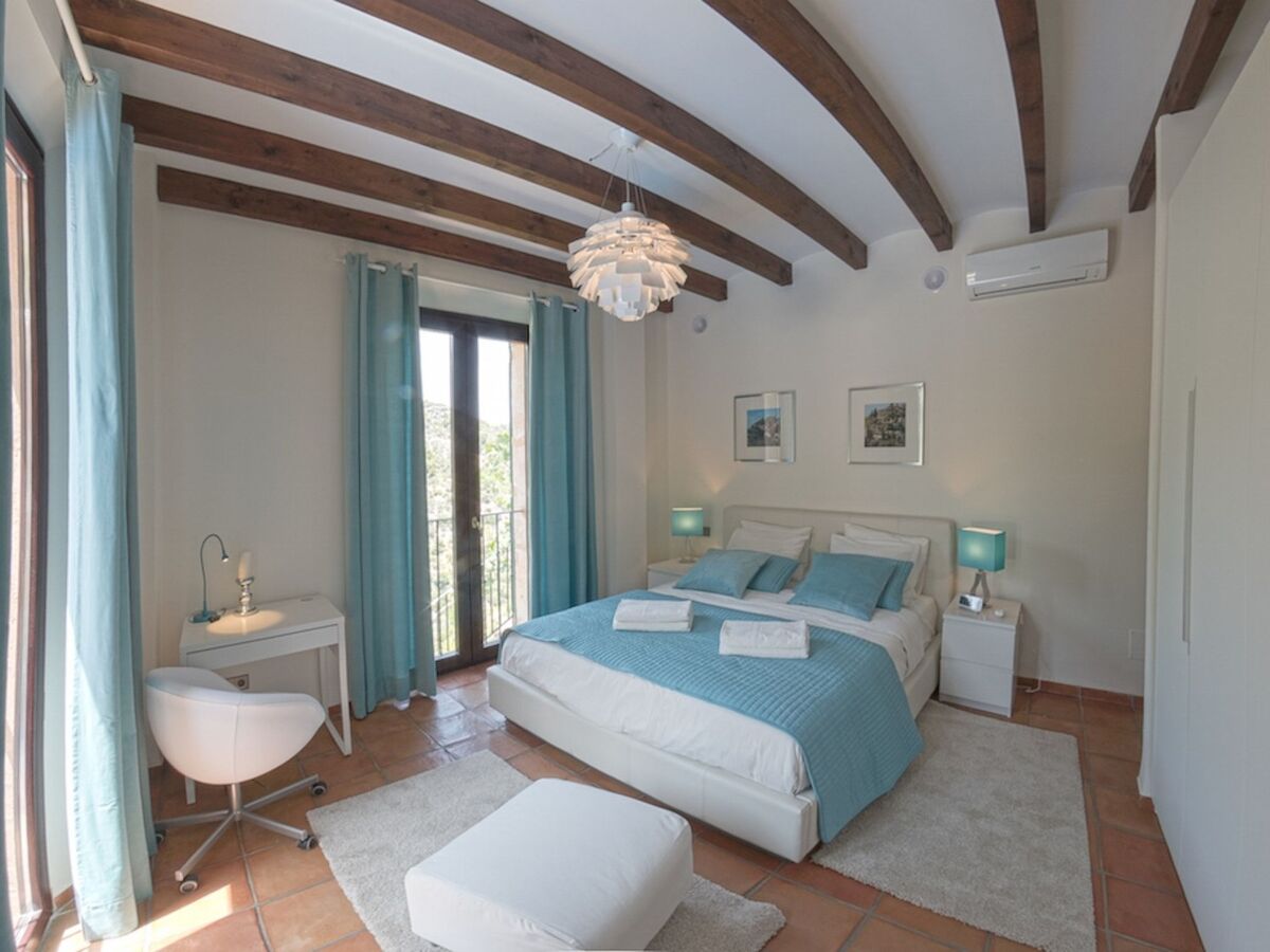 Villa Can Sarales à Deià : 4 chambres, piscine privée - Photo 15