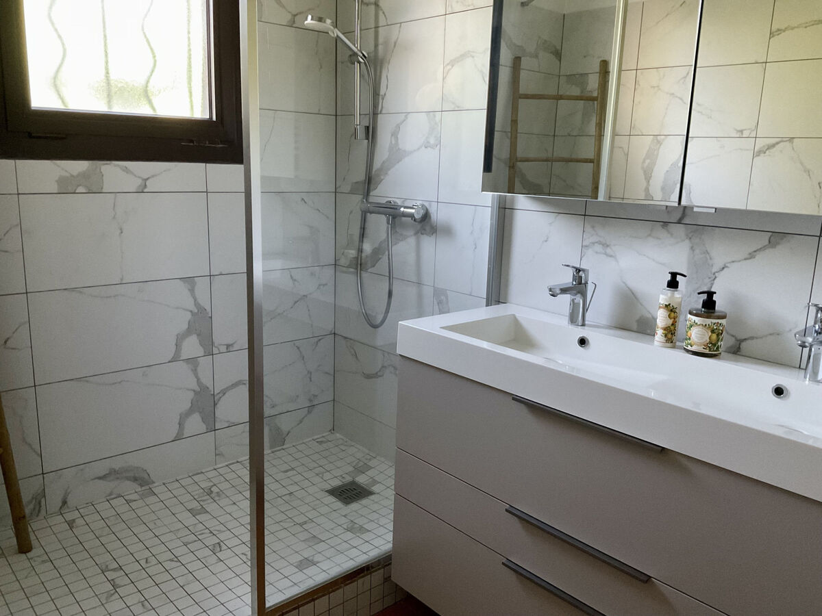 Les Valérianes, maison 8 pers. piscine privée à Carces - Photo 10