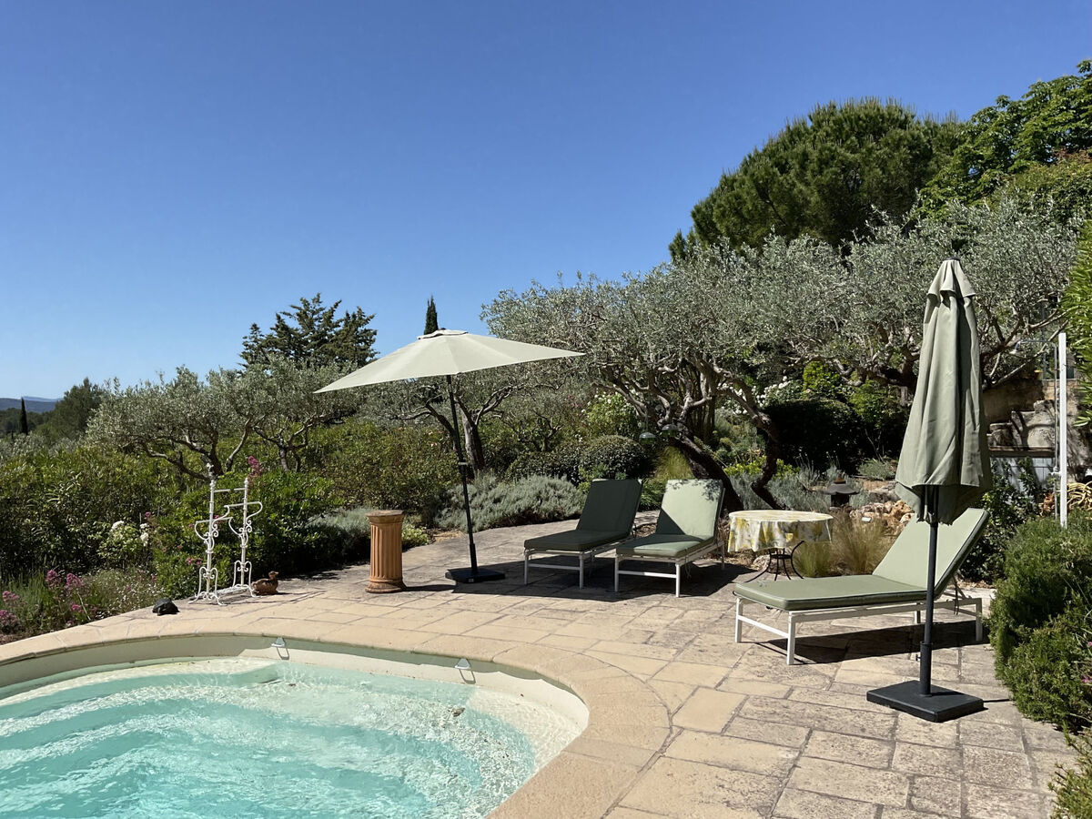 Arts & Flores, maison 240m² piscine chauffée Carces - Photo 4
