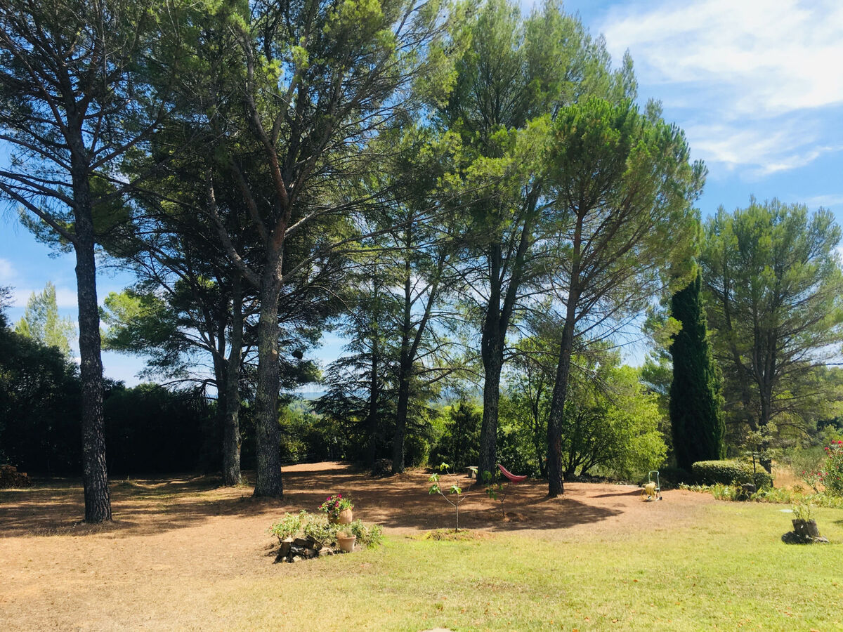 Maison Ralaye à Carcès – piscine à eau salée, jardin 6 000 m² - Photo 18