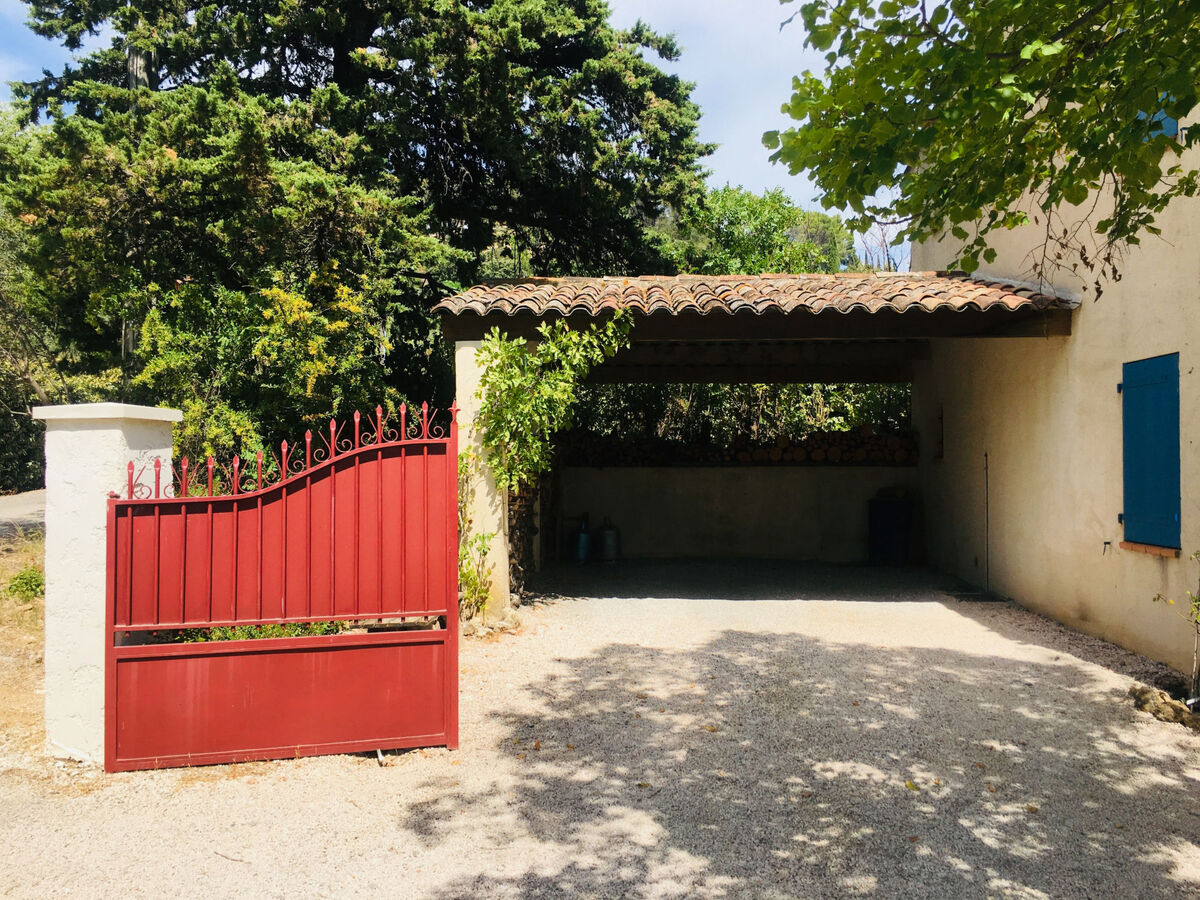Maison Ralaye à Carcès – piscine à eau salée, jardin 6 000 m² - Photo 21