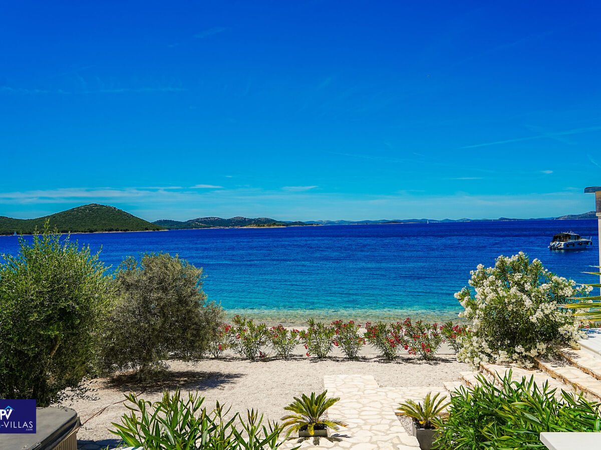 Villa Buqez 18 - Maison front de plage à Pakoštane - Photo 9