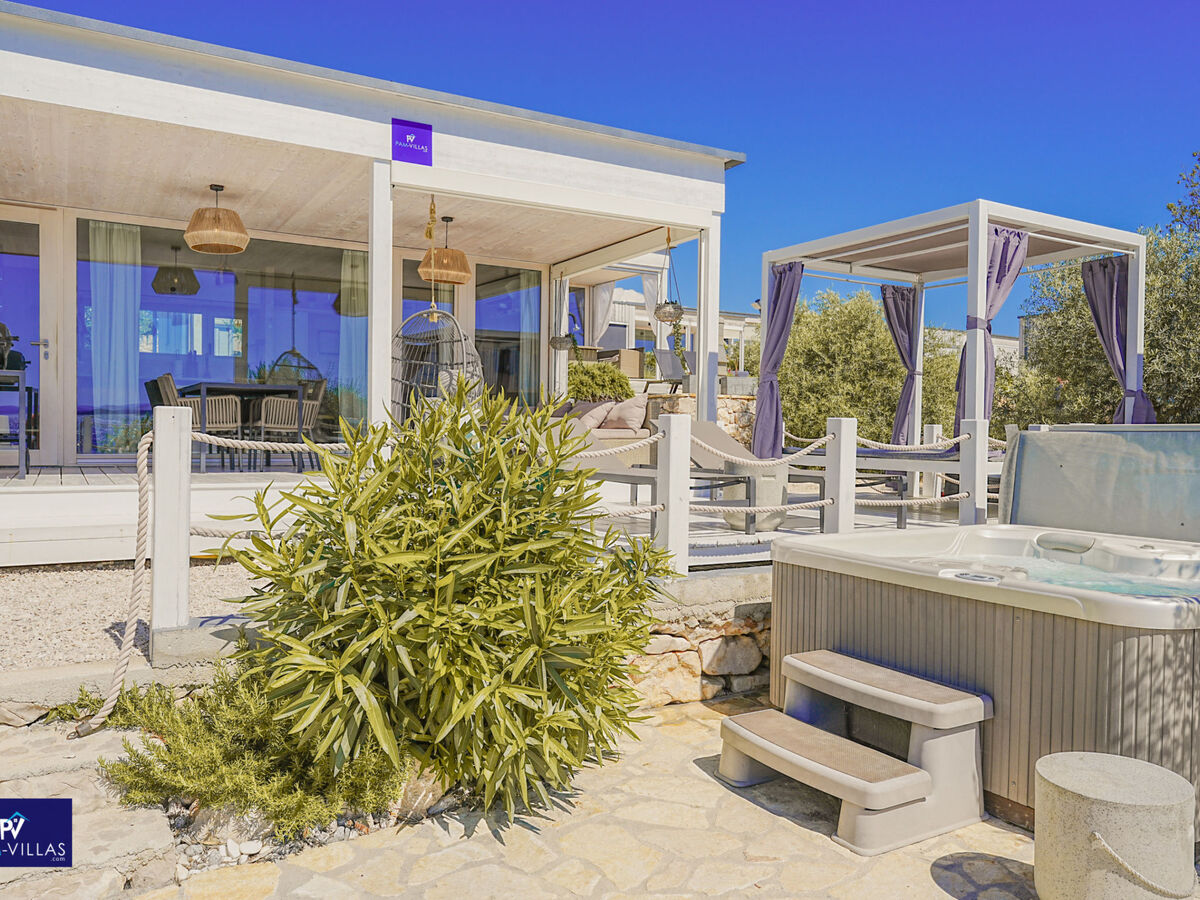 Villa Buqez 18 - Maison front de plage à Pakoštane - Photo 10