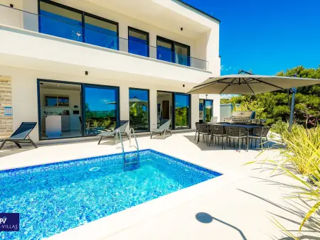Villa Primosten Hills - West, 4 chambres avec piscine