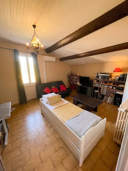 Appartement 6 pers. avec terrasse et jardin à Courthézon : photo 2