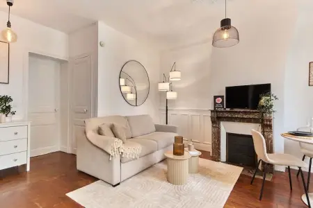 Location appartement à Paris, Appartement confortable Parc des expositions/Tour Eiffel