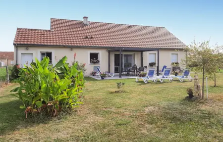 Location maison à Montgivray, Maison de charme conviviale