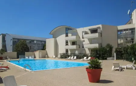 Studio 22m² avec balcon, piscine et plage à 1 km