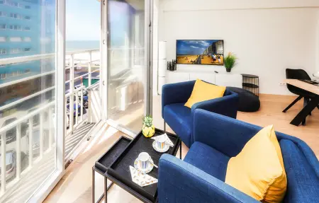 Appartement vue mer avec balcon à 60 m de la plage, Ostende : photo 1