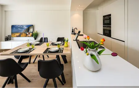 Appartement vue mer avec balcon à 60 m de la plage, Ostende : photo 5