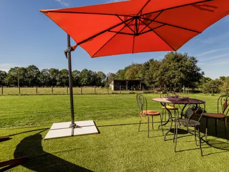 Gîte Le Pré Tilleul à Ligné - 4 pers., 900 m² nature : photo 11