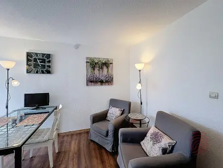 Studio 28 m² avec balcon et vue jardin - Lamalou-les-Bains : photo 6