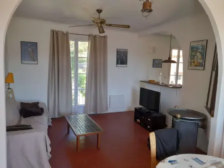 Appartement T4 à 200m de la plage, Porquerolles : photo 3