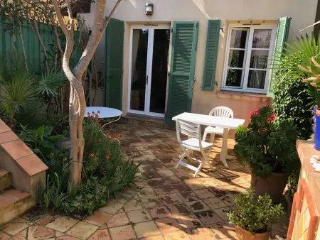 Location maison à Porquerolles, Villa de charme à 100m du village - 5 pers.