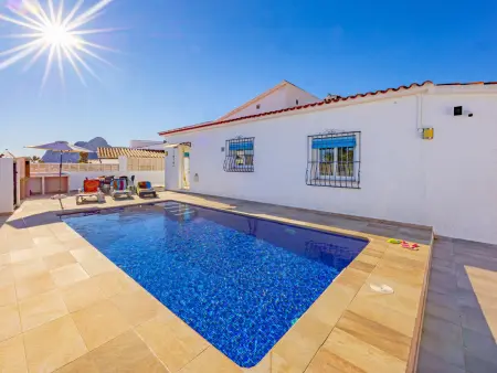 Villa Kuki - Piscine 6x3m et vue sur l'Ifach à Calp : photo 10