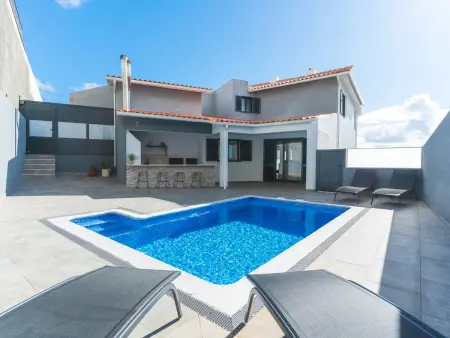 Location gite à Caniço, Maison, piscine privée, vue mer - 6 pers.