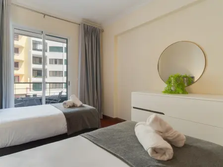 Gilda Apartment - 6 pers, 3 chambres à Funchal : photo 15