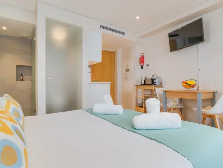 Studio climatisé avec cuisine équipée - Funchal : photo 7