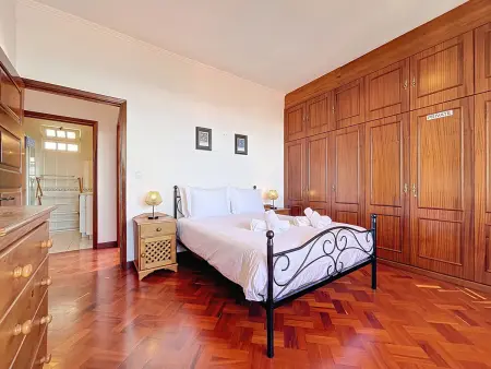 Appartement 3 chambres vue panoramique à Funchal : photo 13