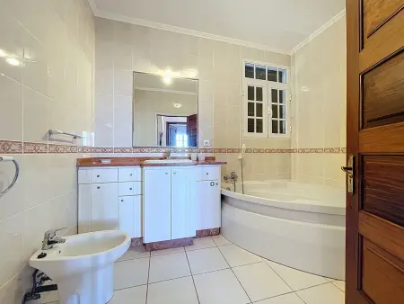 Appartement 3 chambres vue panoramique à Funchal : photo 18