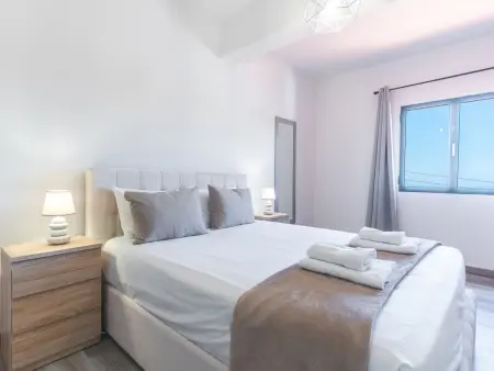 StarFish Apartment – 6 pers., parking privé à Calheta : photo 12