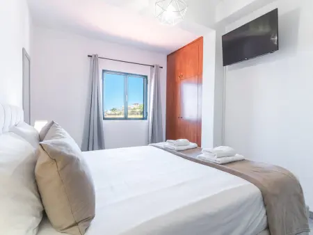 StarFish Apartment – 6 pers., parking privé à Calheta : photo 14
