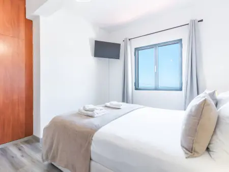 StarFish Apartment – 6 pers., parking privé à Calheta : photo 18