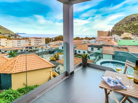 Rose House, appartement avec jacuzzi à Machico : photo 2