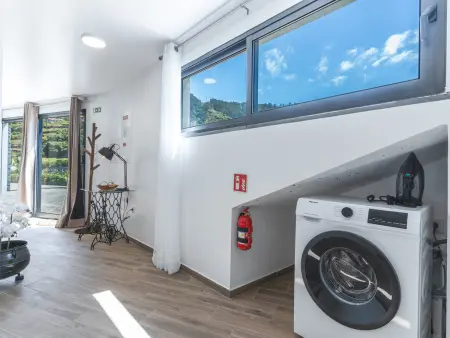 Appartement rénové jacuzzi privé à Campanário : photo 10