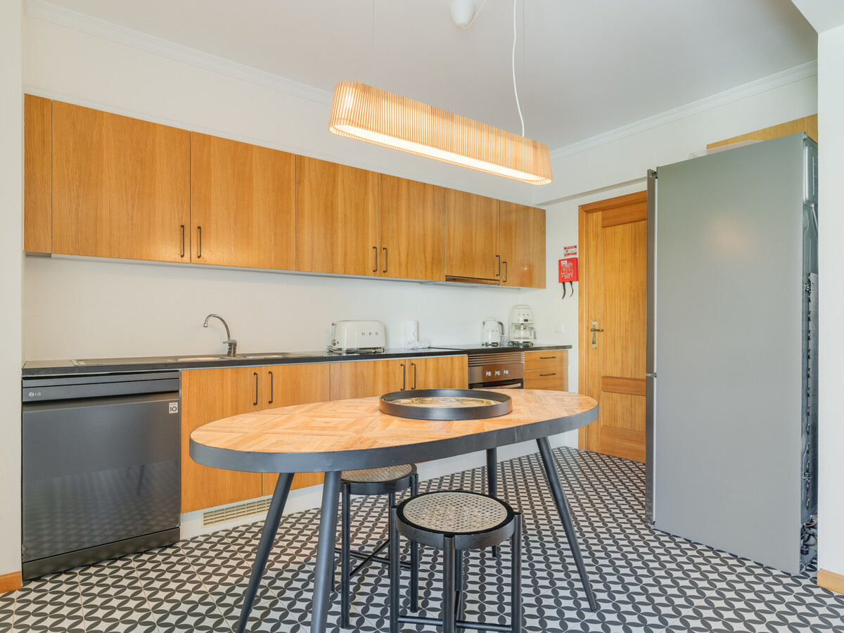 Appartement rénové 3 chambres avec parking à Funchal - Photo 9