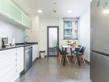Appartement 2 ch. vue montagnes, balcon - Funchal : photo 13