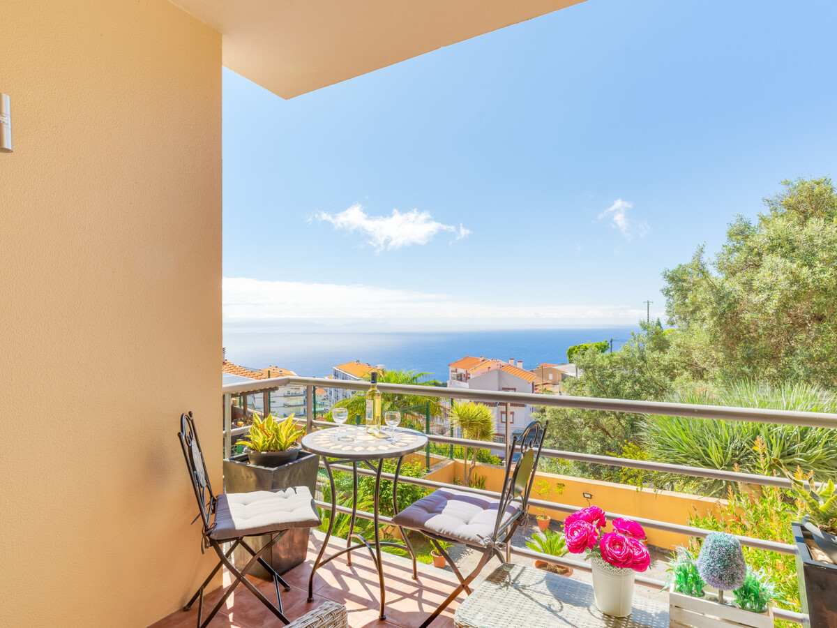 Appartement vue mer Caniço, rénové 2026, balcon Atlantique - Photo 1