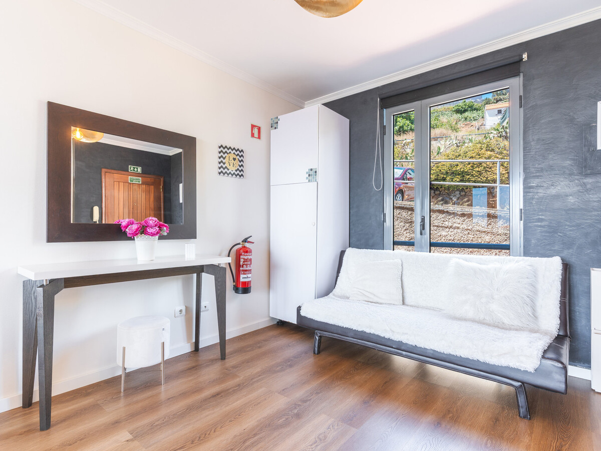 Appartement vue mer Caniço, rénové 2026, balcon Atlantique - Photo 16