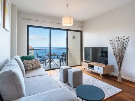 Appartement vue mer Funchal, balcon & piscines naturelles : photo 8