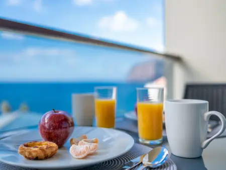 Appartement vue mer Funchal, balcon & piscines naturelles : photo 18