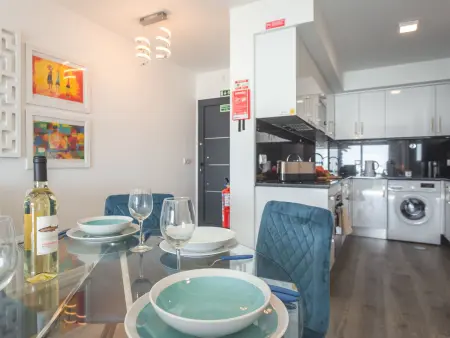 Appartement Aqui Há Casa - Jacuzzi privé & vue océan : photo 9