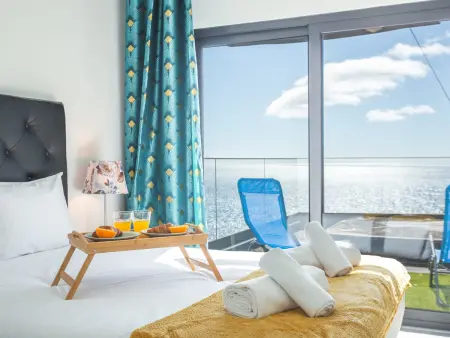 Appartement Aqui Há Casa - Jacuzzi privé & vue océan : photo 15