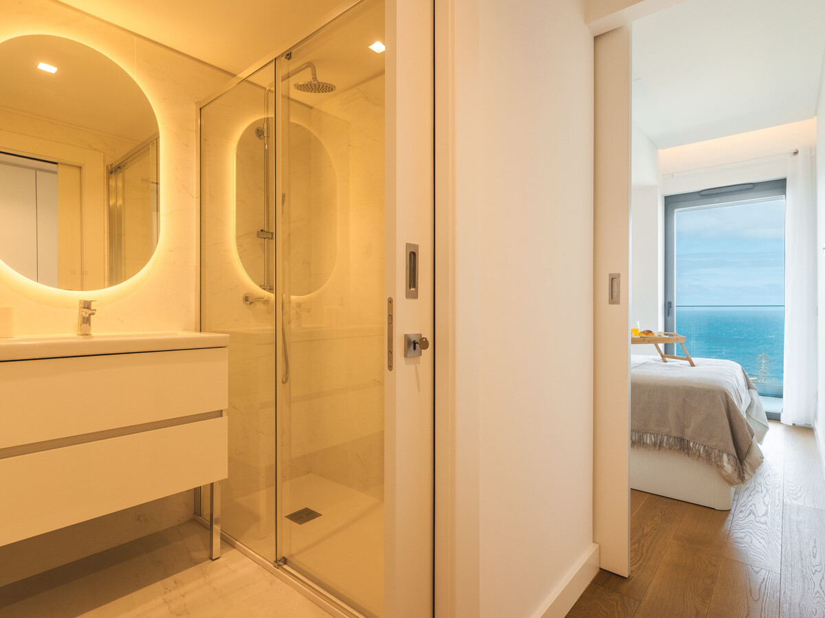 Glamorous Apartment by Atlantic Holiday - Funchal - Photo 25