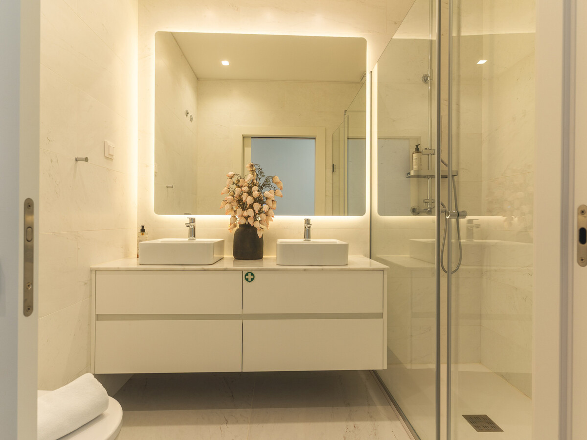 Duplex 6 pers. Funchal avec piscine privée chauffée - Photo 26