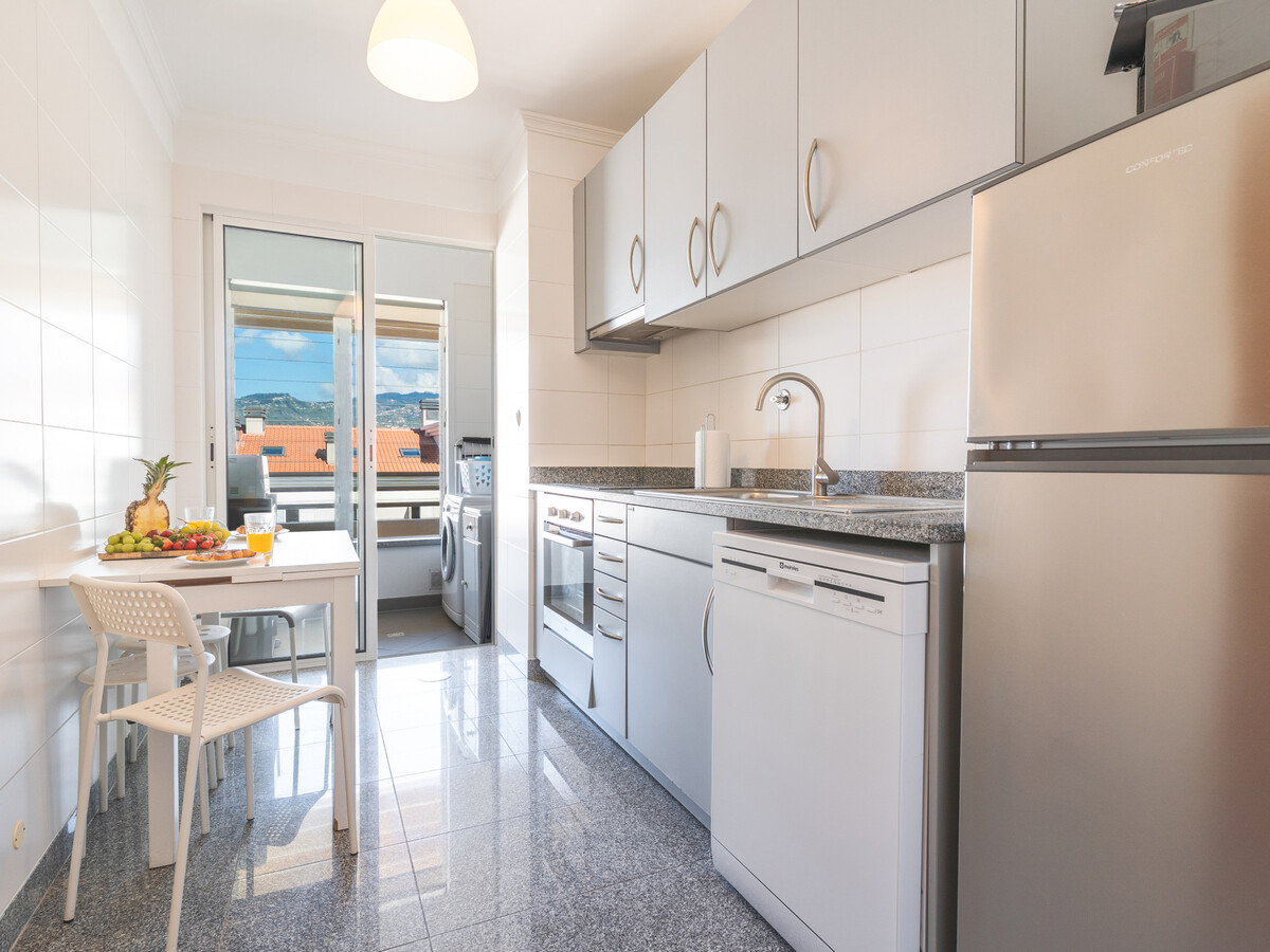 Appartement vue mer avec parking à Funchal - Photo 10