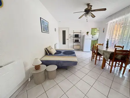 L'Espelido : Apt 2 pièces à 250 m de la mer : photo 12