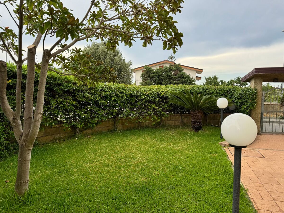 Appartement avec jardin clôturé à Davoli Marina - Photo 9