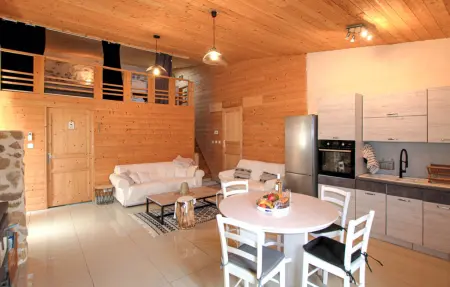 Mazet du Gua – Maison surplombant l'Auzène : photo 5