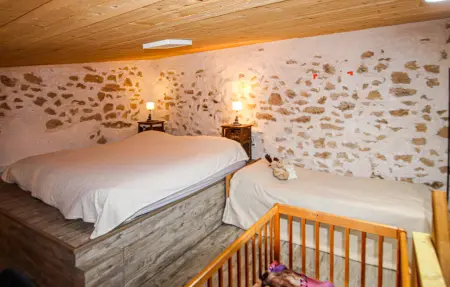 Mazet du Gua – Maison surplombant l'Auzène : photo 14