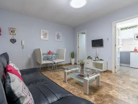 Studio 40 m² rénové centre-ville à Grenade : photo 3