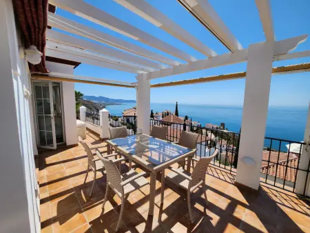 Villa 6 pers. vue mer/montagne, piscine privée à Torrox : photo 2