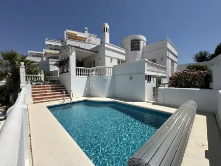 Location villa à Nerja, Villa vue mer, piscine privée - 4 pers.