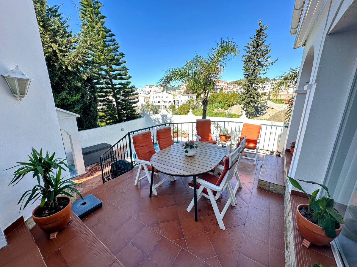Villa 180 m² vue montagne, piscine privée à Nerja - Photo 2