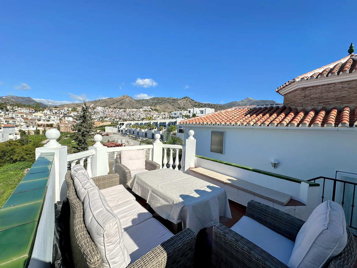 Villa 180 m² vue montagne, piscine privée à Nerja - Photo 3